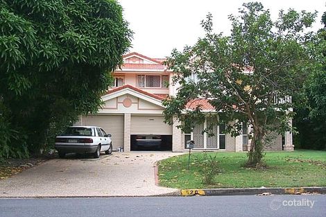 Property photo of 20 Echlin Street Labrador QLD 4215