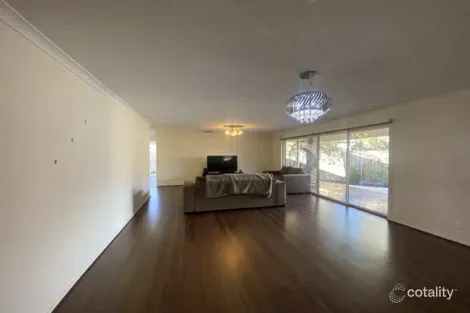 Property photo of 25 Dunlin Crescent Williams Landing VIC 3027