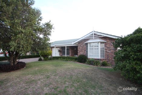 Property photo of 23 Benjamin Circuit Hunterview NSW 2330