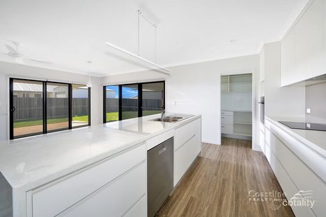 Property photo of 17 Beachside Circuit Bargara QLD 4670
