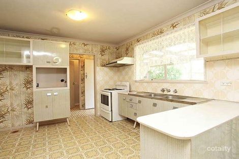 Property photo of 33 Baden Drive Hoppers Crossing VIC 3029