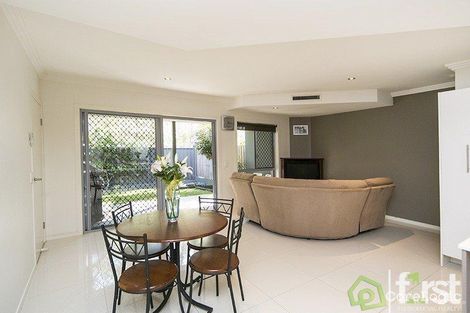 Property photo of 5/276 Pine Mountain Road Carina Heights QLD 4152