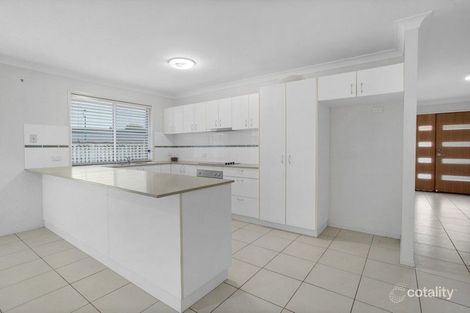 Property photo of 1 Trinity Parade Blacks Beach QLD 4740