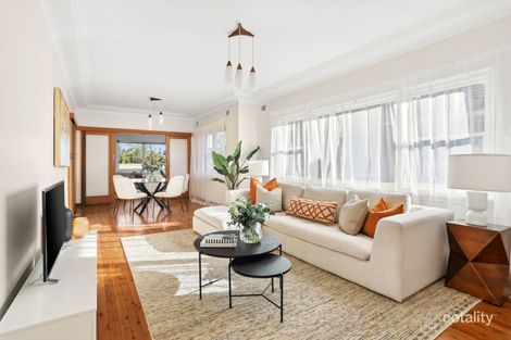 Property photo of 4 Braeside Crescent Earlwood NSW 2206