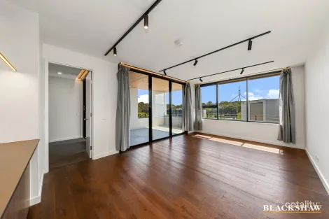 Property photo of 87/7 State Circle Forrest ACT 2603