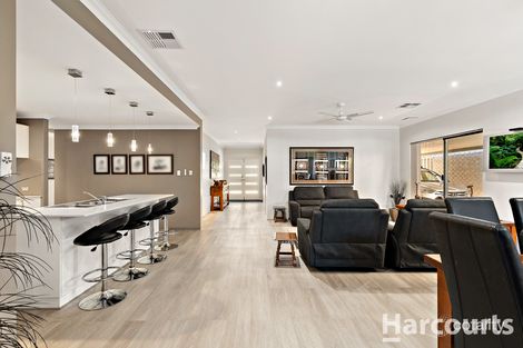 Property photo of 26 Santalum Circus Halls Head WA 6210