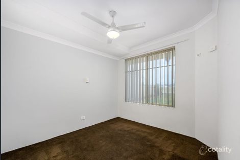 Property photo of 47 Oakwood Crescent Waikiki WA 6169
