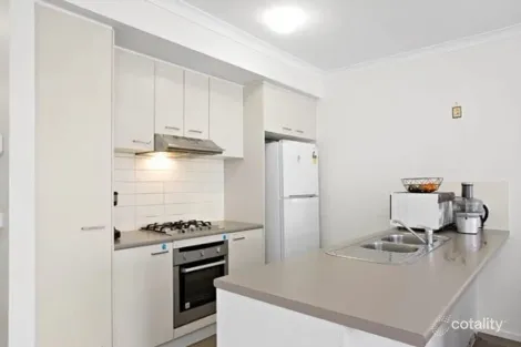 Property photo of 4 Olvine Place Epping VIC 3076