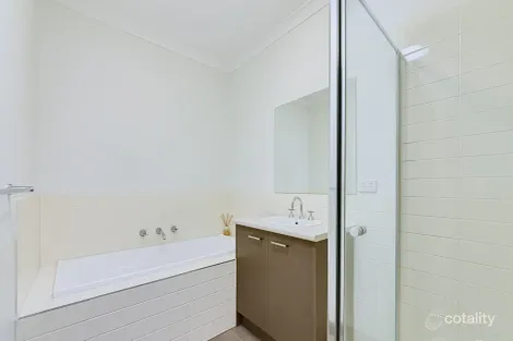 Property photo of 4 Olvine Place Epping VIC 3076