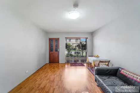 Property photo of 2/58 Pollard Street Glendalough WA 6016