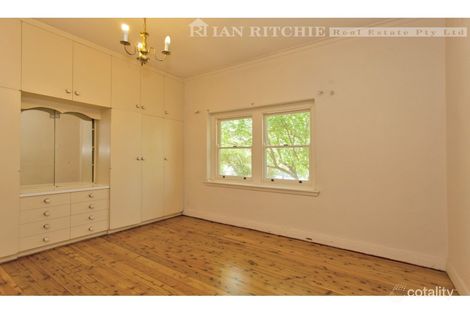 Property photo of 881 Frauenfelder Street North Albury NSW 2640