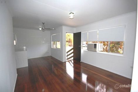 Property photo of 117 Bamboo Avenue Benowa QLD 4217
