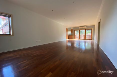 Property photo of 2/24 Down Street Reservoir VIC 3073