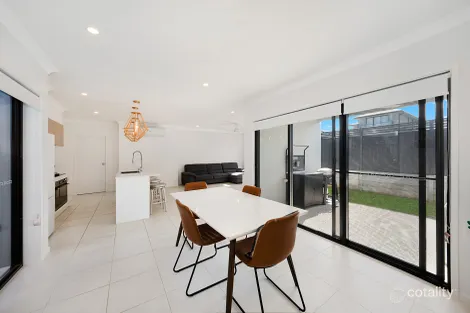 Property photo of 2 Breeze Street Morayfield QLD 4506