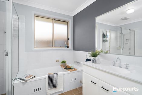 Property photo of 29 Northridge Drive Cameron Park NSW 2285