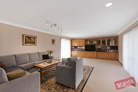 Property photo of 10 Basil Close Hallam VIC 3803