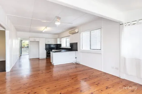Property photo of 444 Tingal Road Wynnum QLD 4178