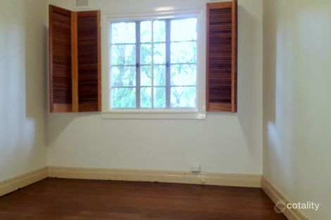Property photo of 4 Hillsdon Road Taringa QLD 4068