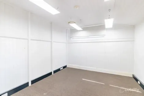 Property photo of 75 Saint Pauls Terrace Spring Hill QLD 4000