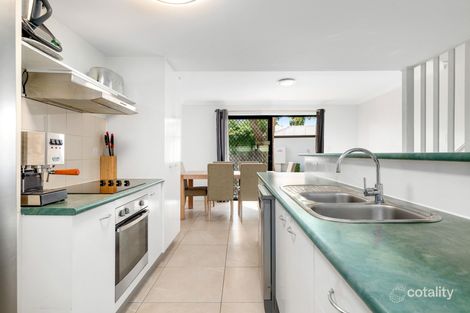 Property photo of 16/21 Boongall Road Camp Hill QLD 4152