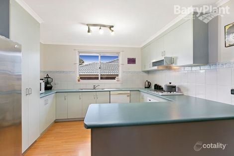 Property photo of 11 Heyfield Court Narre Warren VIC 3805