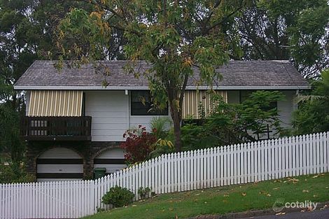 Property photo of 4 Flinders Avenue Molendinar QLD 4214