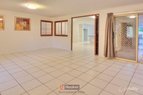 Property photo of 4 Karka Close Eight Mile Plains QLD 4113