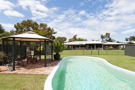 Property photo of 68 Rustic Gardens Carramar WA 6031