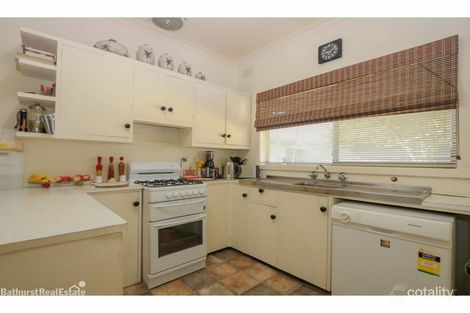 Property photo of 14 Vittoria Street West Bathurst NSW 2795