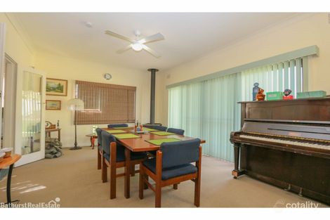 Property photo of 14 Vittoria Street West Bathurst NSW 2795