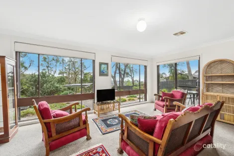 Property photo of 43 Claines Crescent Wentworth Falls NSW 2782