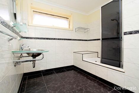 Property photo of 100 Kings Road St Albans VIC 3021