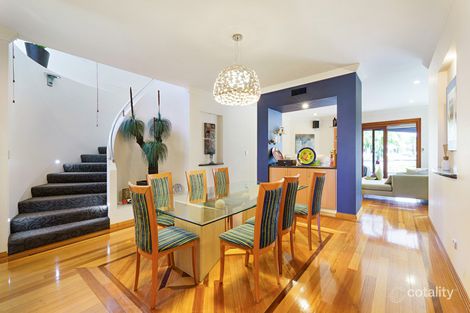 Property photo of 1672 Riverdale Drive Hope Island QLD 4212