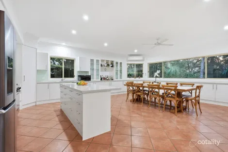 Property photo of 3 Forest Drive Elanora QLD 4221