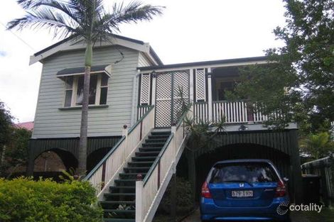 Property photo of 64 Longfellow Street Norman Park QLD 4170