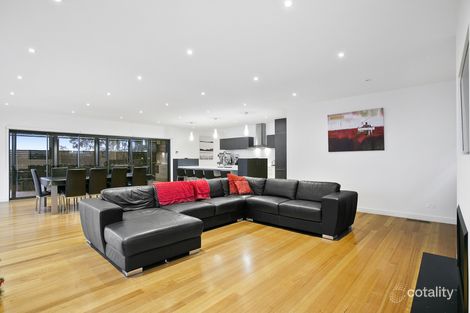 Property photo of 22 Macfarlan Avenue Blairgowrie VIC 3942