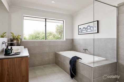 Property photo of 8 Irvine Rise Werribee VIC 3030