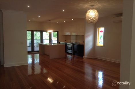 Property photo of 10 Chaucer Street Box Hill South VIC 3128