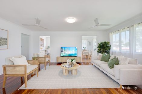 Property photo of 14 Upper Holborn Street Deception Bay QLD 4508