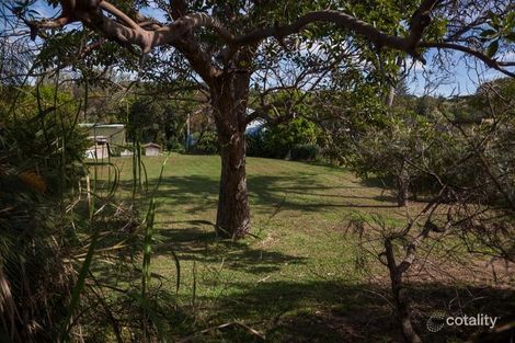 Property photo of 77 Mooloomba Road Point Lookout QLD 4183