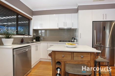 Property photo of 1/54 Lane Crescent Reservoir VIC 3073