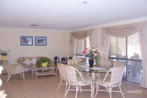 Property photo of 1 Rimatara Rise Pacific Pines QLD 4211