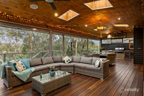 Property photo of 60 Tallow Wood Drive Greensborough VIC 3088