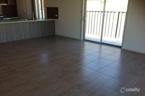 Property photo of 45 Wakefields Drive Brookfield VIC 3338