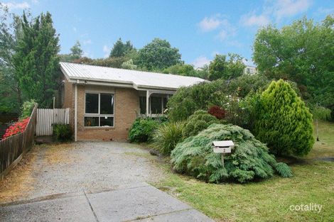 2 Old Mill Pl, Chirnside Park, VIC 3116