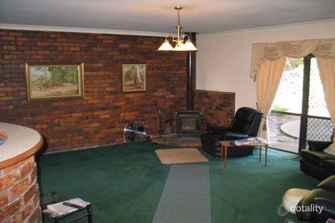 Property photo of 7 Kuhls Road Highfields QLD 4352