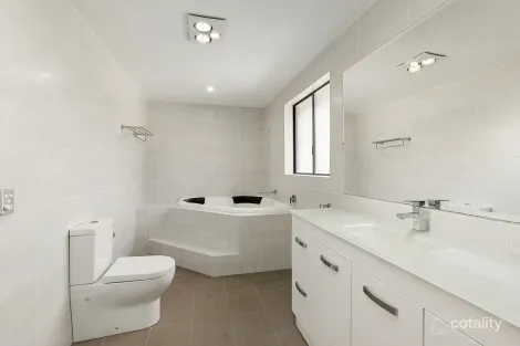 Property photo of 2 Harrier Place Woronora Heights NSW 2233