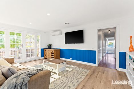Property photo of 31 Metcalfe Drive Romsey VIC 3434
