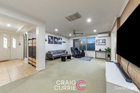 Property photo of 8 Grice Quadrant Pakenham VIC 3810