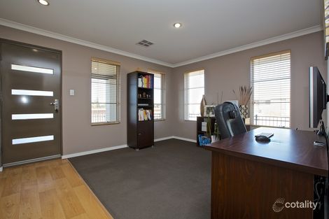 Property photo of 9 Two Rivers Loop Ellenbrook WA 6069